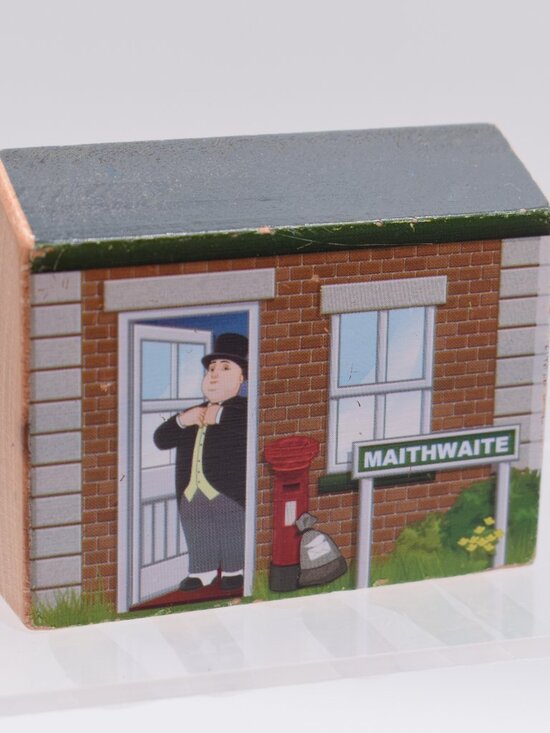 Thomas & Friends Other - Thomas Wooden Railway Rare Maithwaite House Building Sir Topham Hatt